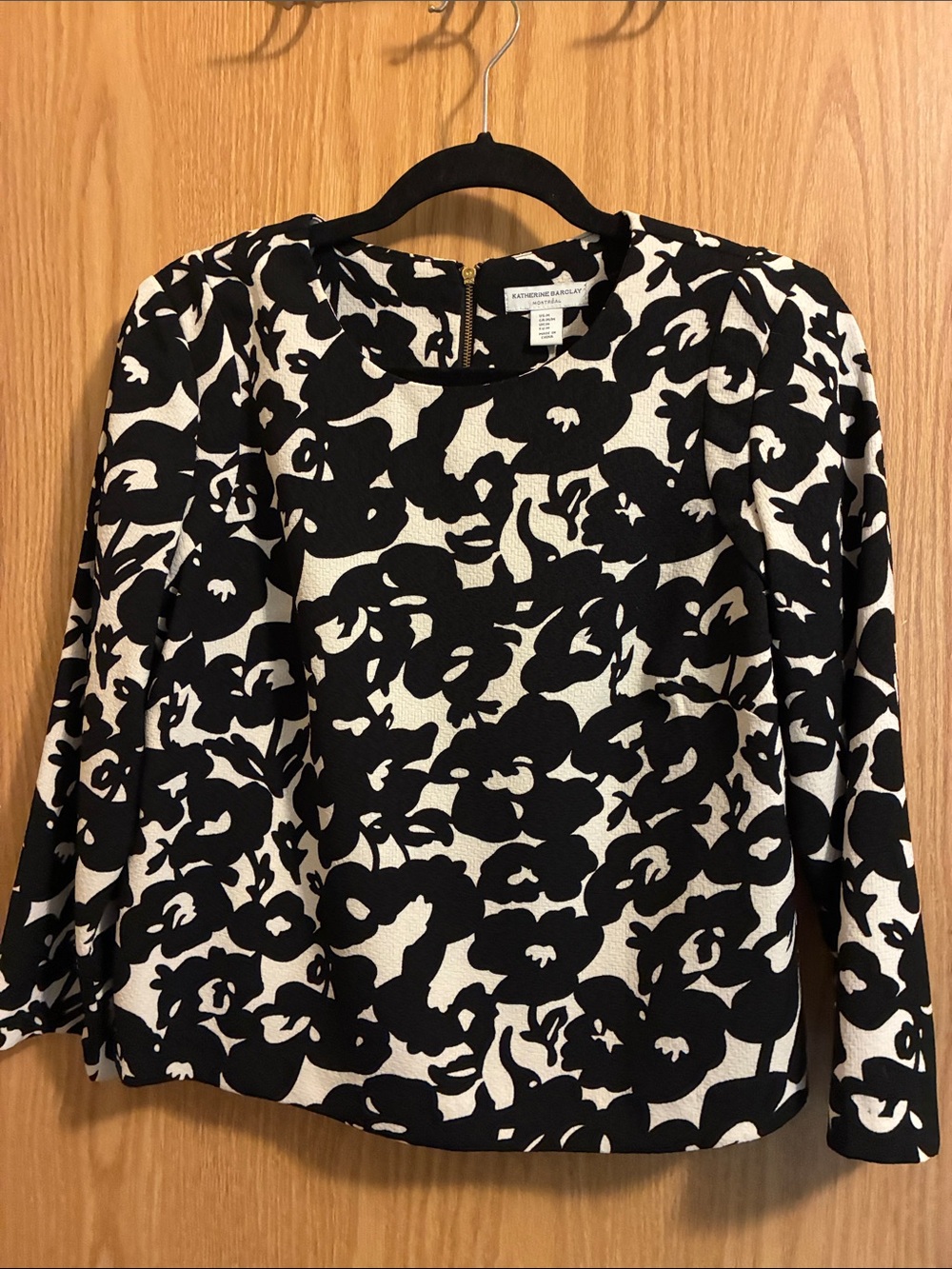 Katherine Barclay Black and White Floral-Print Long Sleeve Blouse